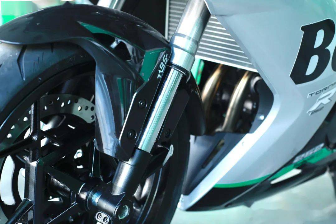 点击进入看图评论