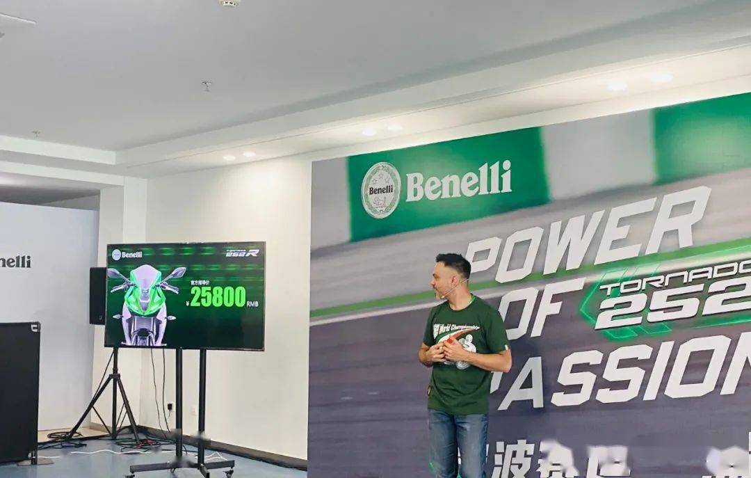 点击进入看图评论