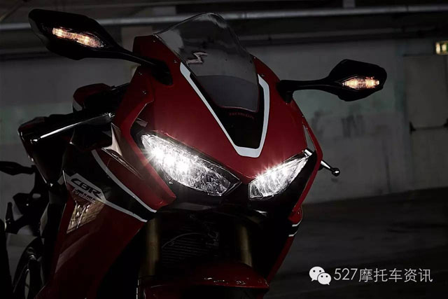 本田发布2017款火刃 唤醒更强动力!